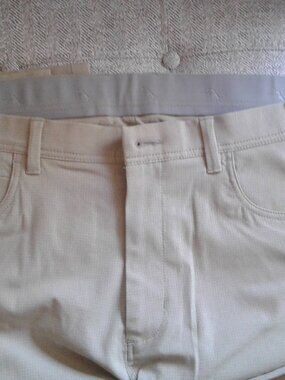 Tommy Bahama NWT  Light weight tan pants 38x30